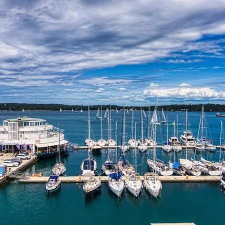 Harbour Apartman Póla