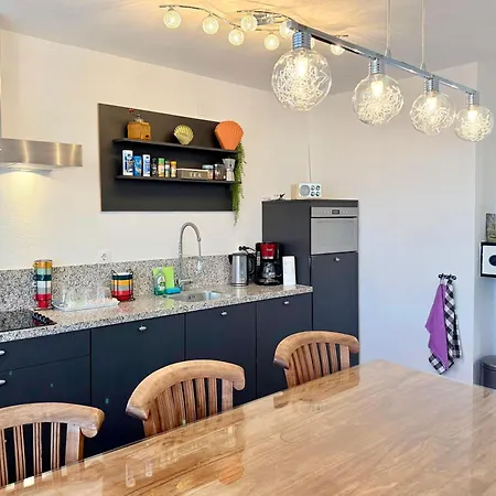 Harbour Apartman *